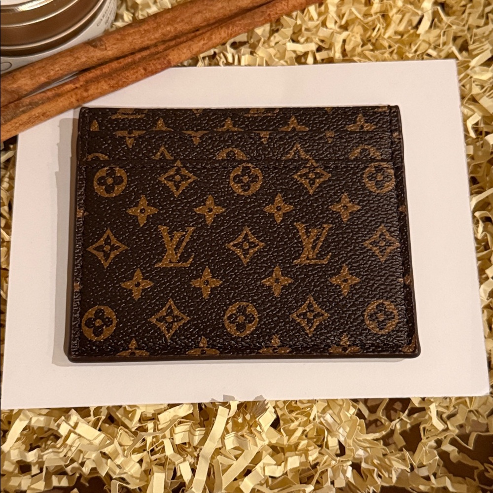 Brown classic Card Holder/Money Holder - Picture 3 of 4